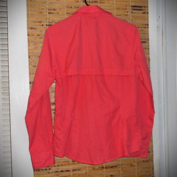 Women’s Field & Stream Pink Vented Long Sleeve Button Top *Tag Size: S - Picture 6 of 7